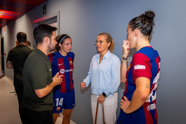 England coach Sarina Wiegman was present at the Estadi Johan Cryuff