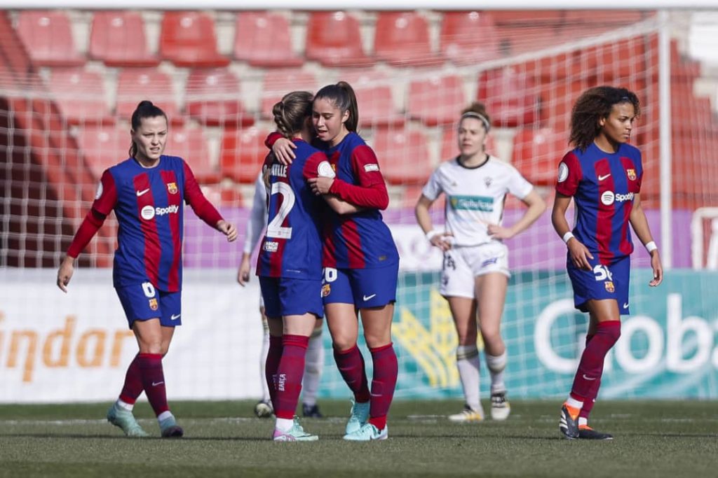 Guilia Dragoni scores for Barcelona Femeni in 6-0 victory over Fundacion Albaccete